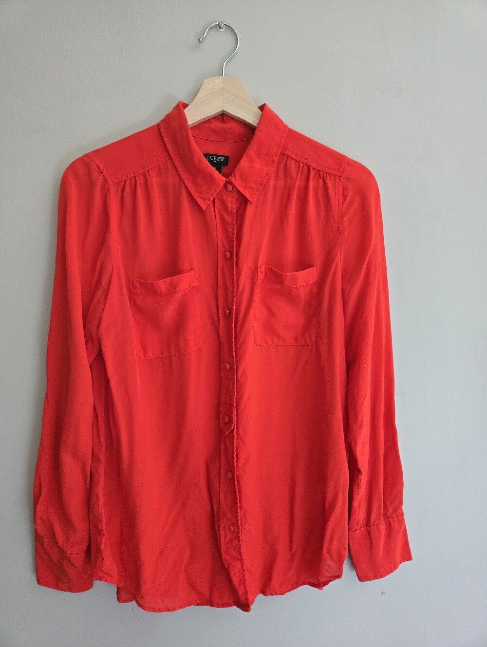 100% Silk Button Down Blouse Preppy Office Chic S J.Crew Factory Red Statement